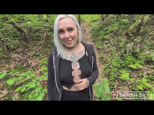 Sponter Blowjob im Wald mit einem  Fremden